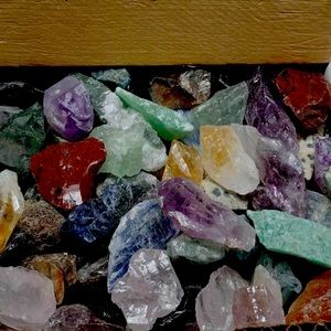 1/2 lb Crystal mineral mystery box